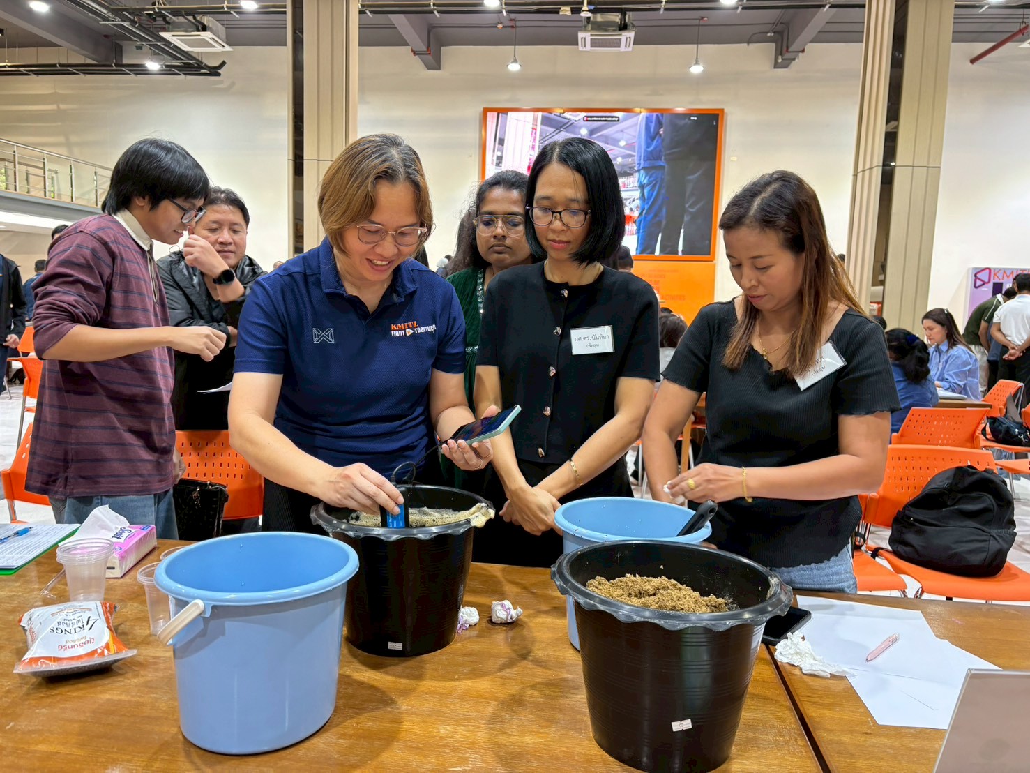 ม.ทักษิณ ร่วมพัฒนาองค์ความรู้ปุ๋ยอินทรีย์–จุลินทรีย์ ยกระดับเกษตรเชิงพื้นที่สู่เกษตรคุณภาพอย่างยั่งยืน