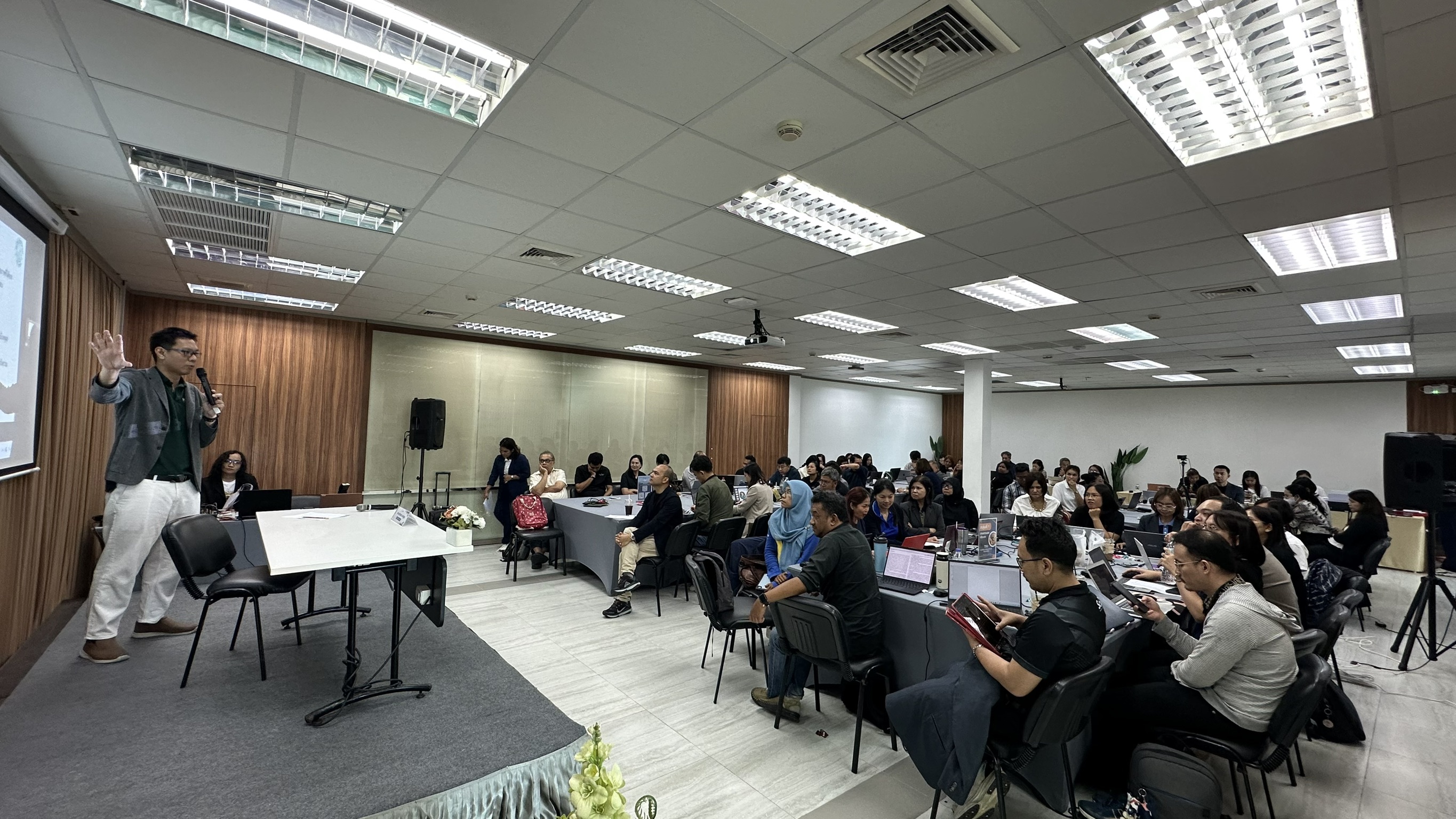 ม.ทักษิณ เสริมสร้างจริยธรรมการวิจัยด้วยปัญญาประดิษฐ์ จัดอบรม “AI for Ethical Research”