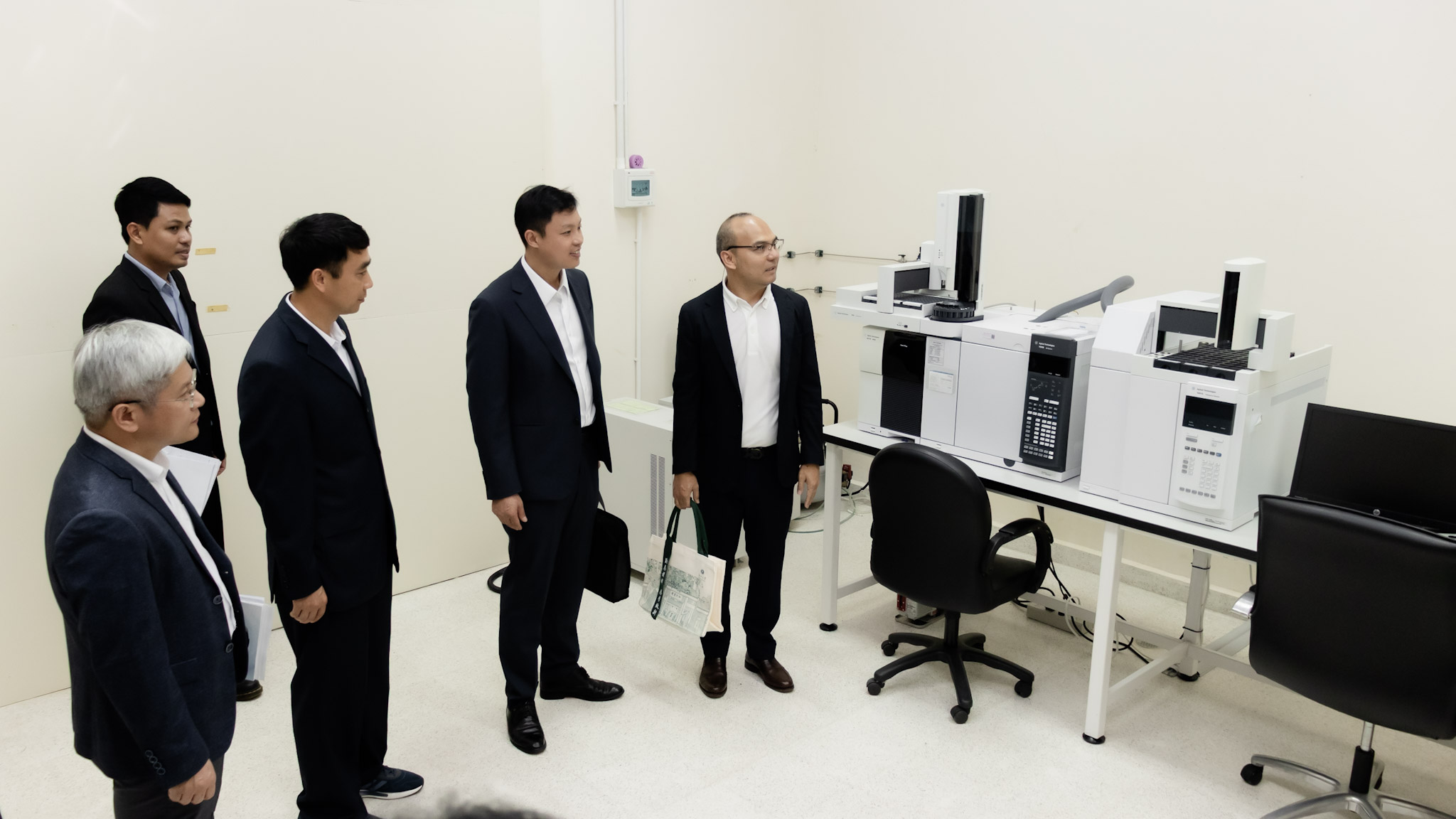ม.ทักษิณ ขับเคลื่อนศูนย์วิจัยแลกเปลี่ยนเทคโนโลยีไทย–จีน พัฒนาระบบการเลี้ยงควายปลัก สู่การจัดการความยากจนเชิงพื้นที่อย่างยั่งยืน