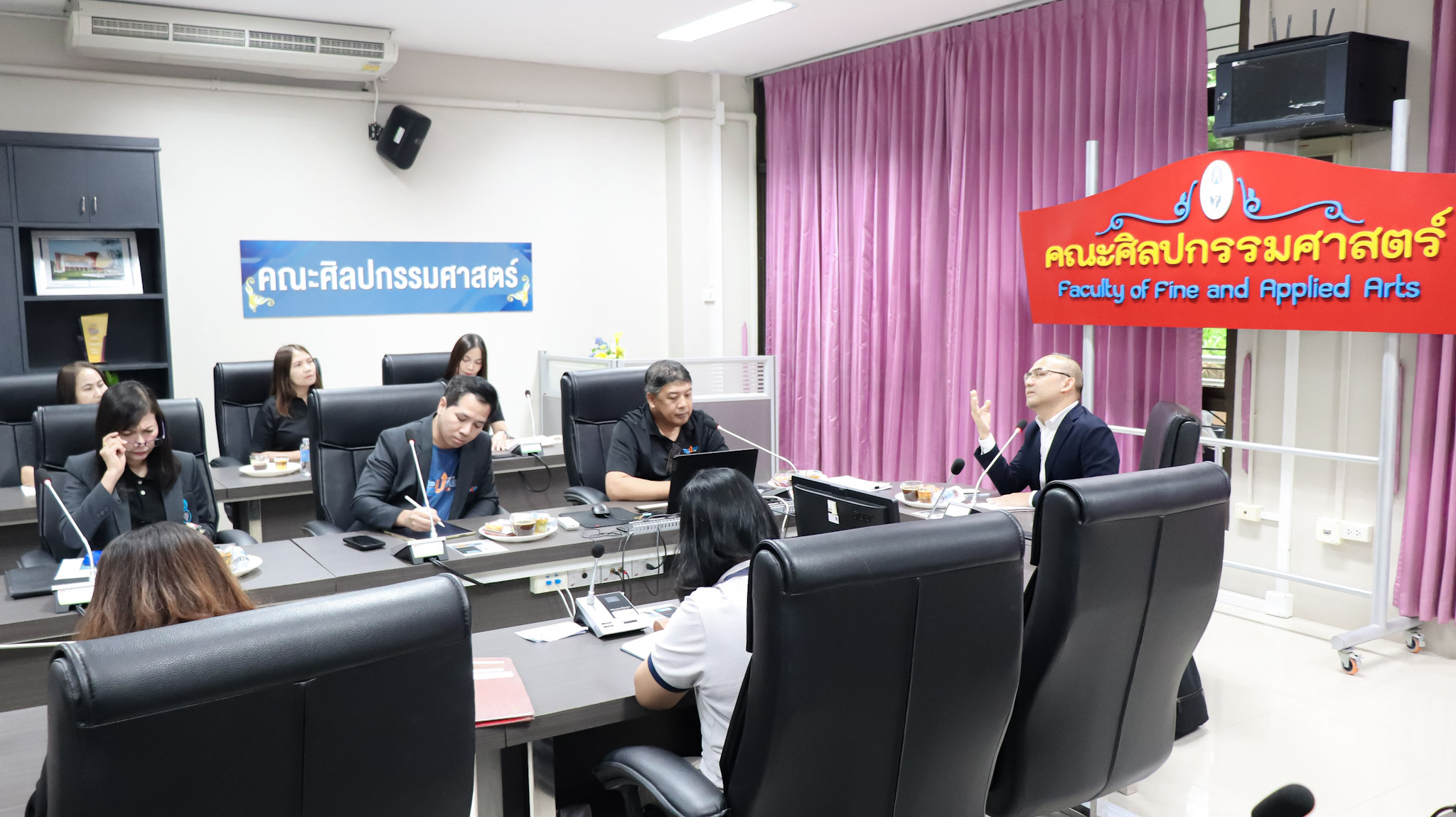 Center of Southeast Asian Arts and Life Visiting