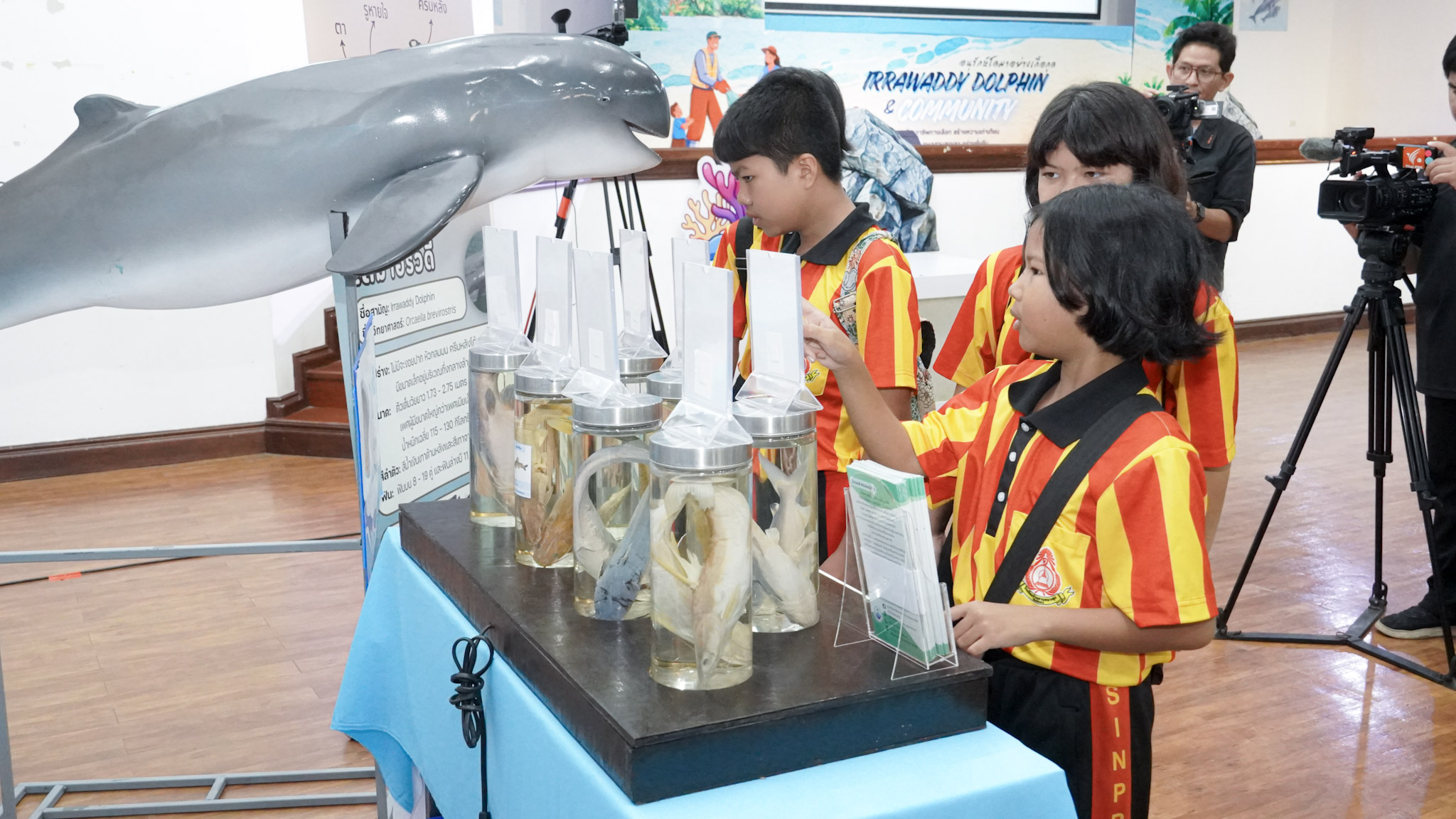ม.ทักษิณ เชื่อม “คน–อาชีพ–การอนุรักษ์” ขับเคลื่อนอนาคตโลมาอิรวดีและชุมชนรอบทะเลสาบสงขลาอย่างยั่งยืน