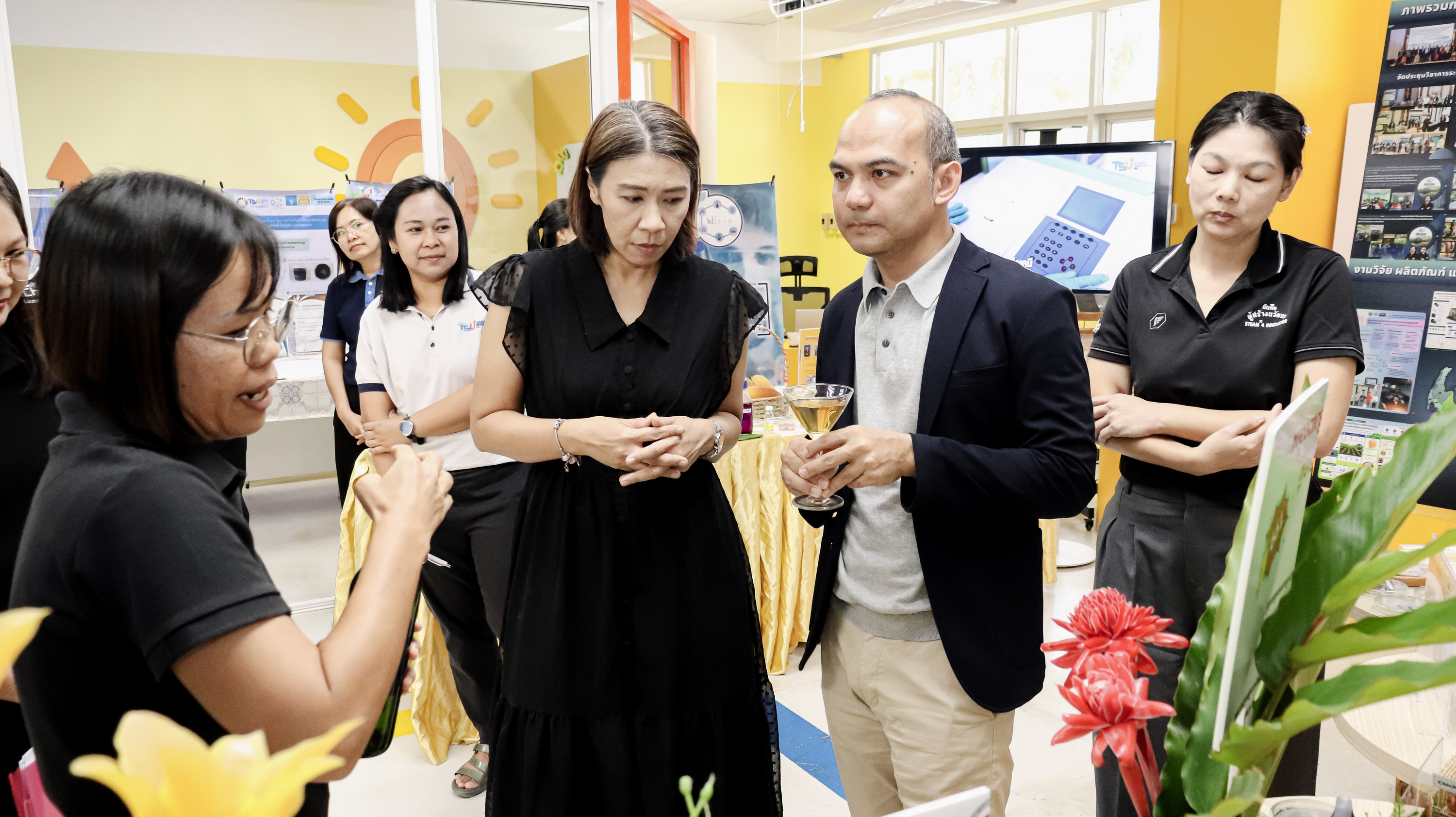 สถาบันวิจัยและนวัตกรรม ม.ทักษิณ Visiting ศูนย์ความเป็นเลิศเฉพาะทาง หนุนงานวิจัยเกษตร–สิ่งแวดล้อม สู่การพัฒนาประเทศ