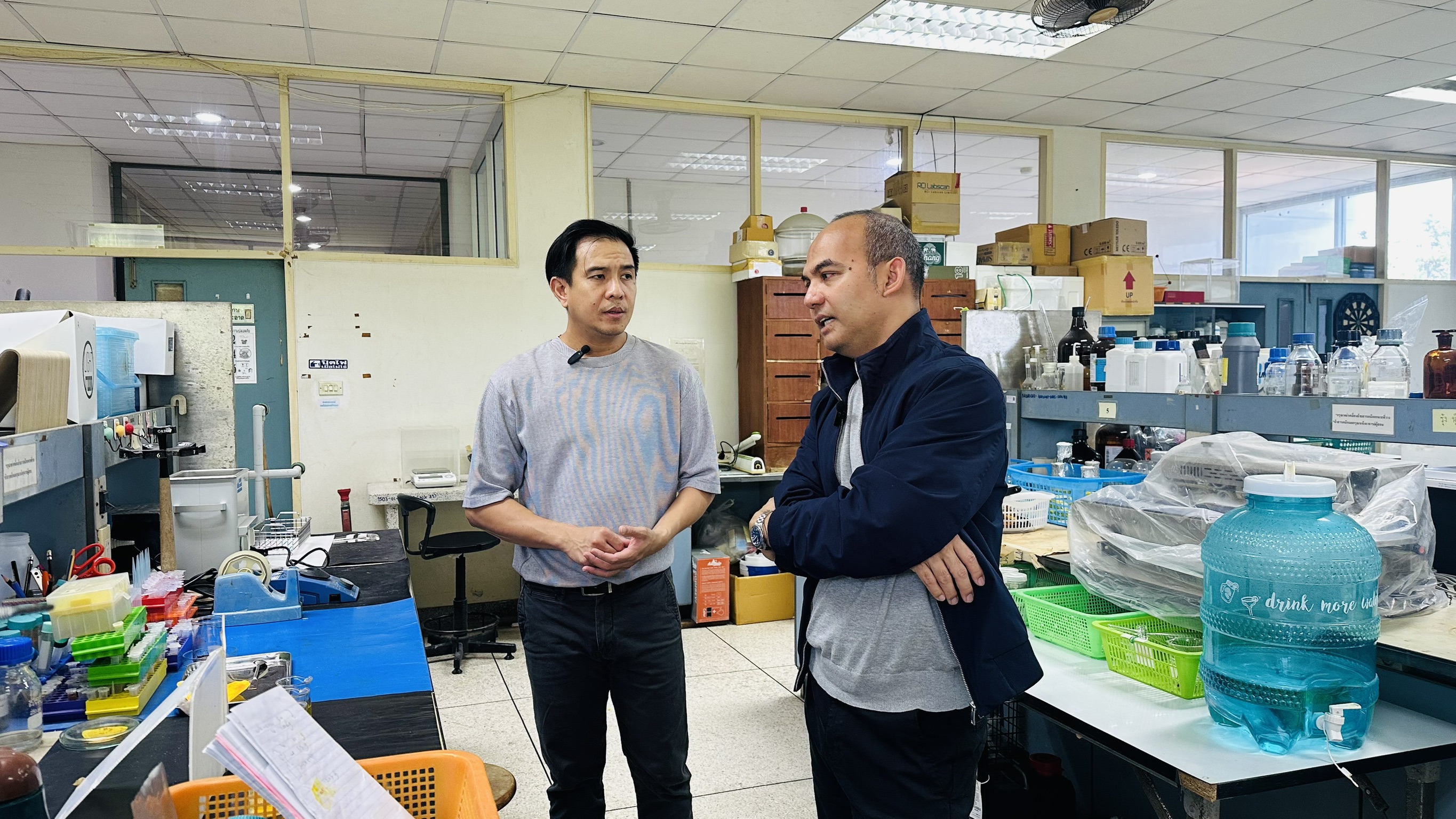 สถาบันวิจัยและนวัตกรรม มหาวิทยาลัยทักษิณ ลงพื้นที่ Lab Visit ติดตามความก้าวหน้านักวิจัย เสริมพลังงานวิจัยสู่สากลและเชิงพาณิชย์