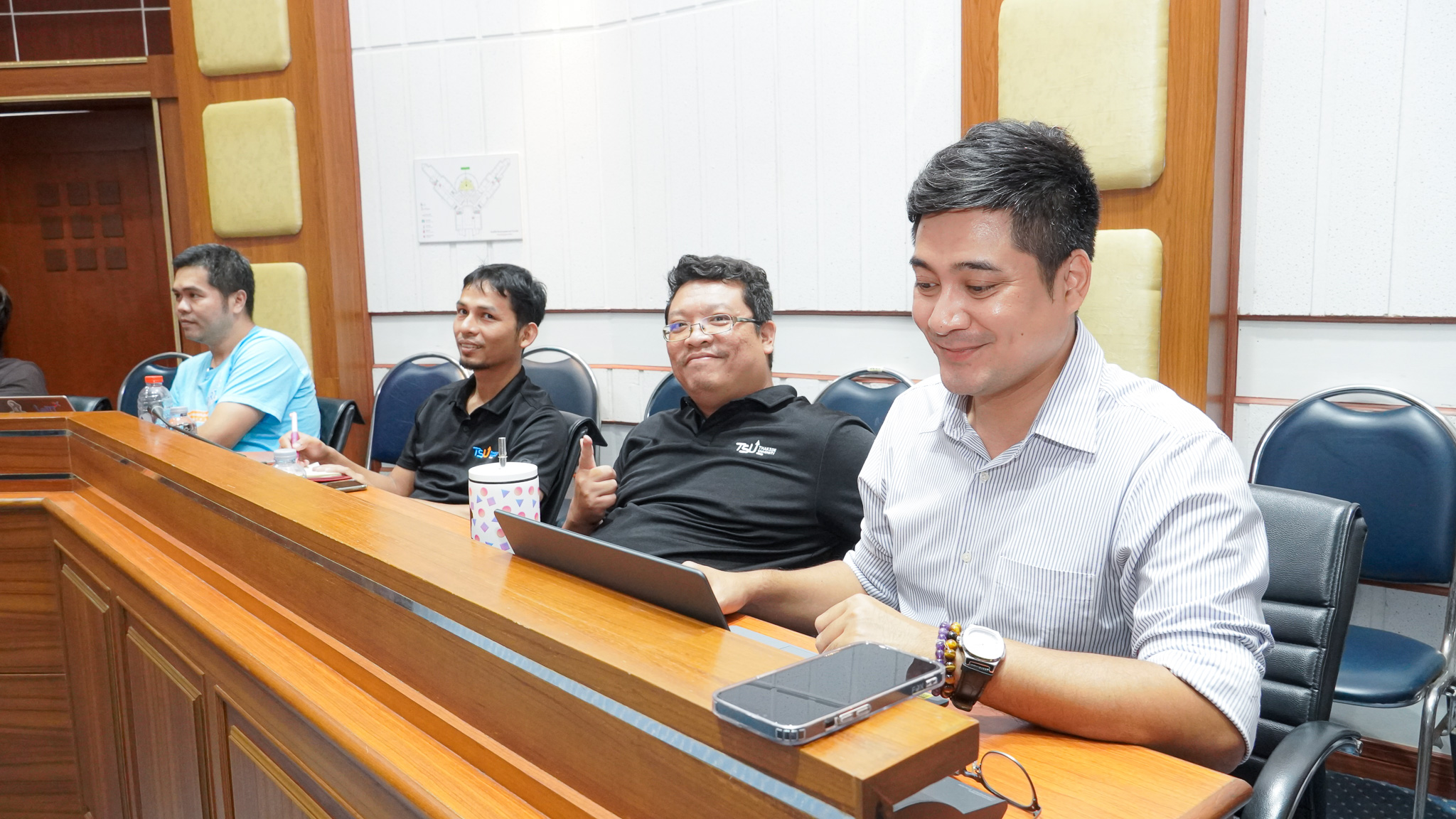 จากไอเดียเล็ก ๆ สู่โอกาสสร้างงานวิจัย ม.ทักษิณ เปิดพื้นที่ให้นักวิจัย ผ่าน 5 กลุ่มทุน 12 ประเภททุน ทุนรายได้ประจำปีงบ 2570