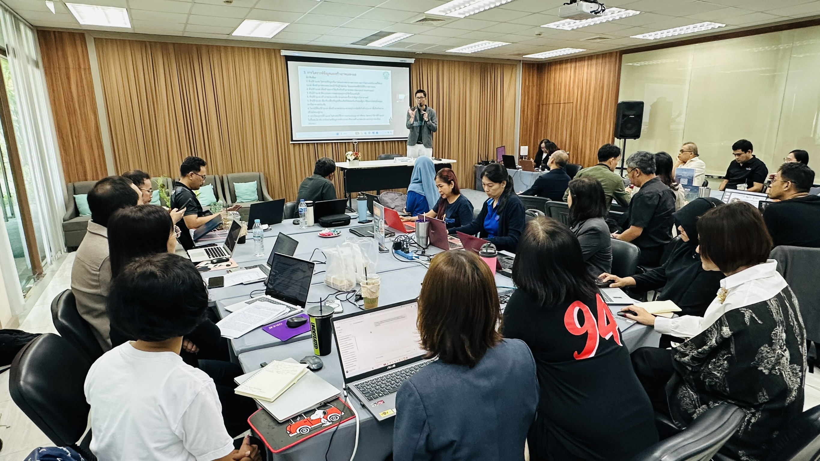 ม.ทักษิณ เสริมสร้างจริยธรรมการวิจัยด้วยปัญญาประดิษฐ์ จัดอบรม “AI for Ethical Research”