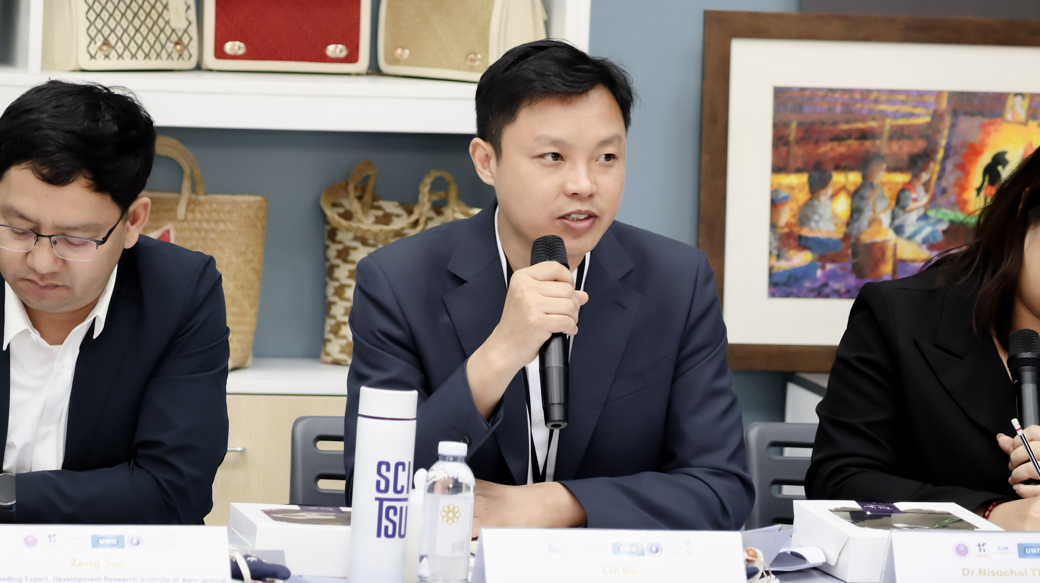 ม.ทักษิณ ขับเคลื่อนศูนย์วิจัยแลกเปลี่ยนเทคโนโลยีไทย–จีน พัฒนาระบบการเลี้ยงควายปลัก สู่การจัดการความยากจนเชิงพื้นที่อย่างยั่งยืน