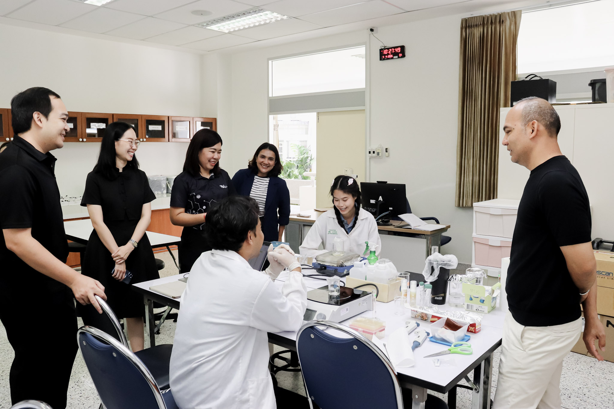 ม.ทักษิณ เดินหน้าขับเคลื่อน Health Innovation ลงพื้นที่ Health Science Lab ดันงานวิจัยสู่การใช้ประโยชน์จริง