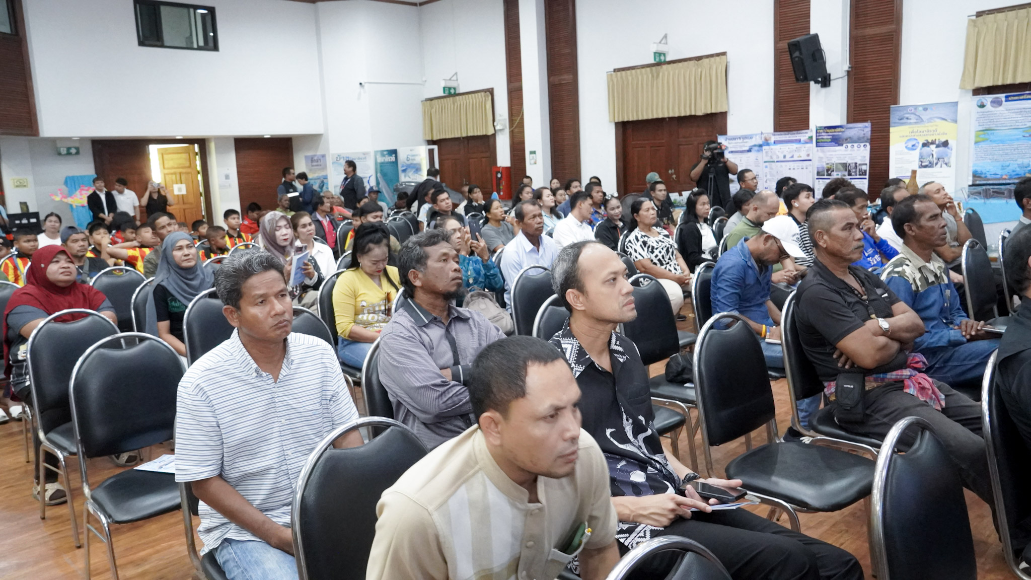 ม.ทักษิณ เชื่อม “คน–อาชีพ–การอนุรักษ์” ขับเคลื่อนอนาคตโลมาอิรวดีและชุมชนรอบทะเลสาบสงขลาอย่างยั่งยืน