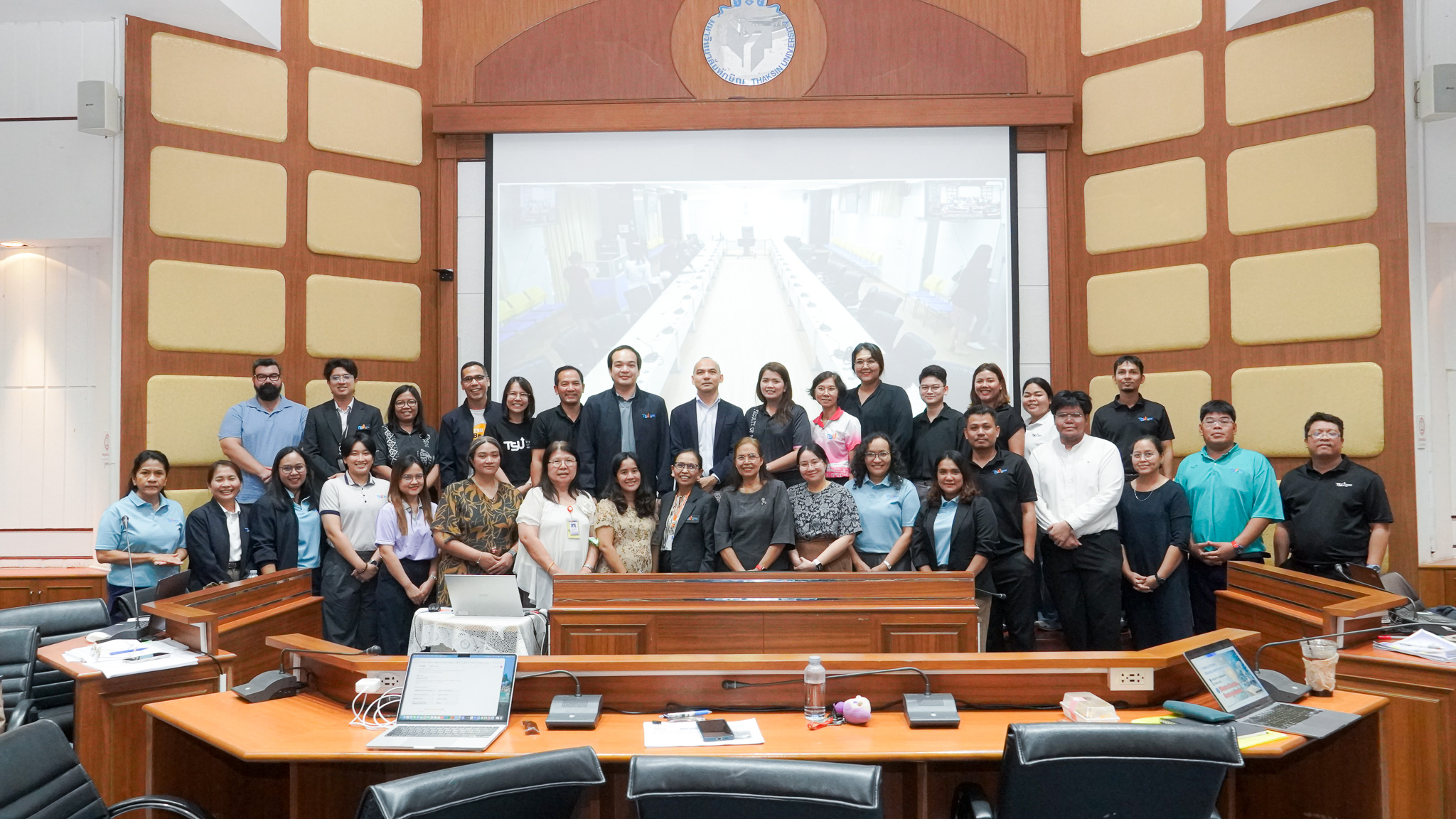 จากไอเดียเล็ก ๆ สู่โอกาสสร้างงานวิจัย ม.ทักษิณ เปิดพื้นที่ให้นักวิจัย ผ่าน 5 กลุ่มทุน 12 ประเภททุน ทุนรายได้ประจำปีงบ 2570