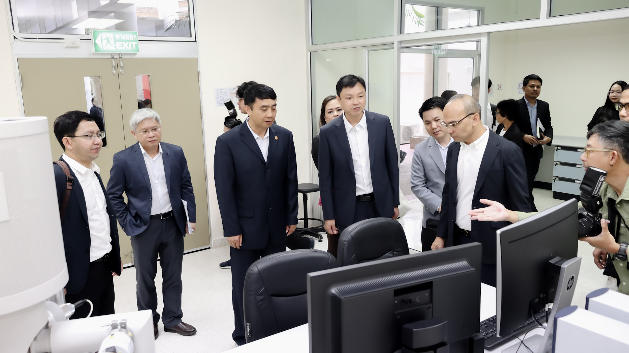 ม.ทักษิณ ขับเคลื่อนศูนย์วิจัยแลกเปลี่ยนเทคโนโลยีไทย–จีน พัฒนาระบบการเลี้ยงควายปลัก สู่การจัดการความยากจนเชิงพื้นที่อย่างยั่งยืน