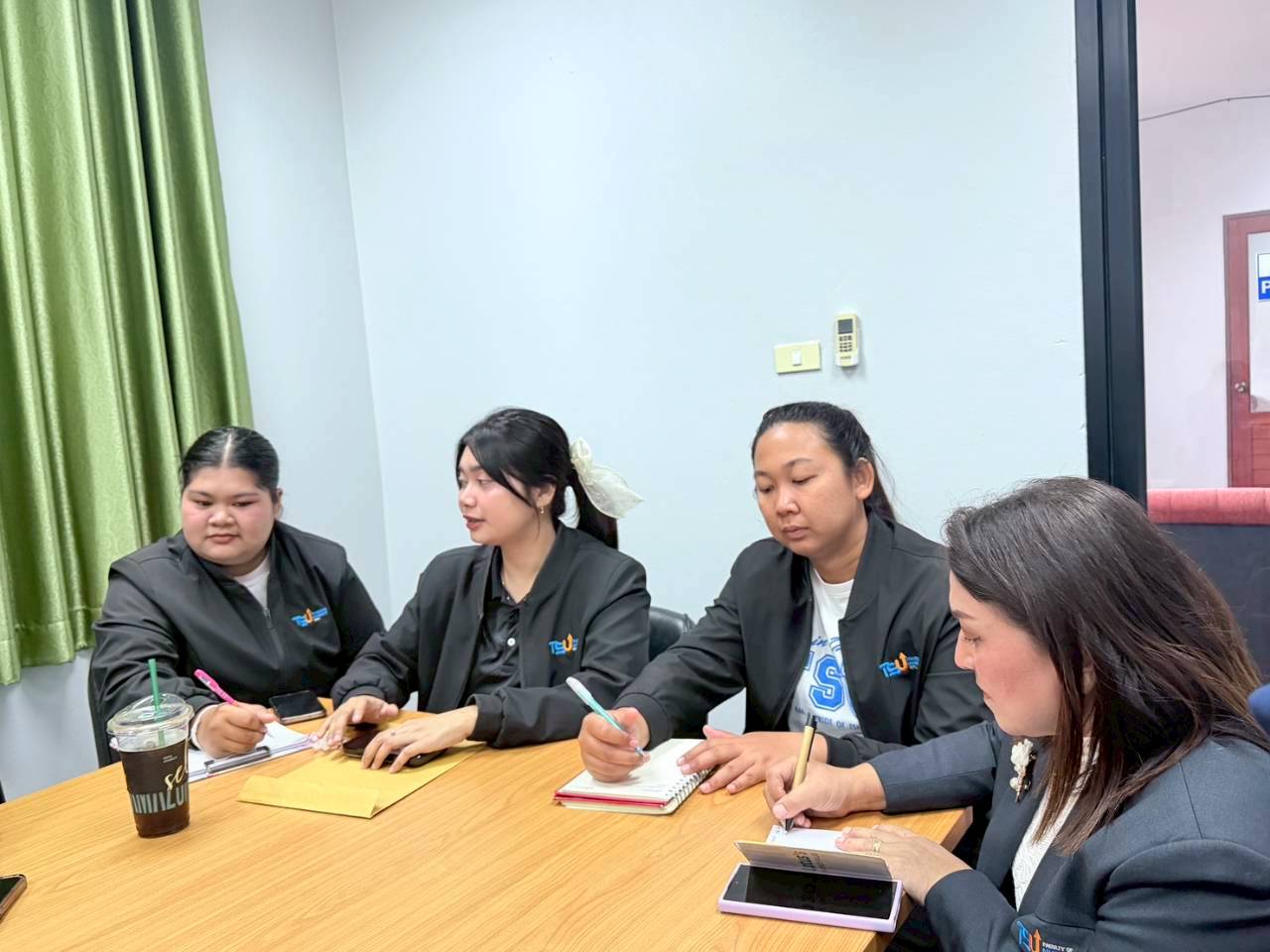 ม.ทักษิณ ร่วมหารืออำเภอควนขนุน บูรณาการข้อมูลสวัสดิการแห่งรัฐและภัยพิบัติ สู่การพัฒนาคุณภาพชีวิตประชาชน